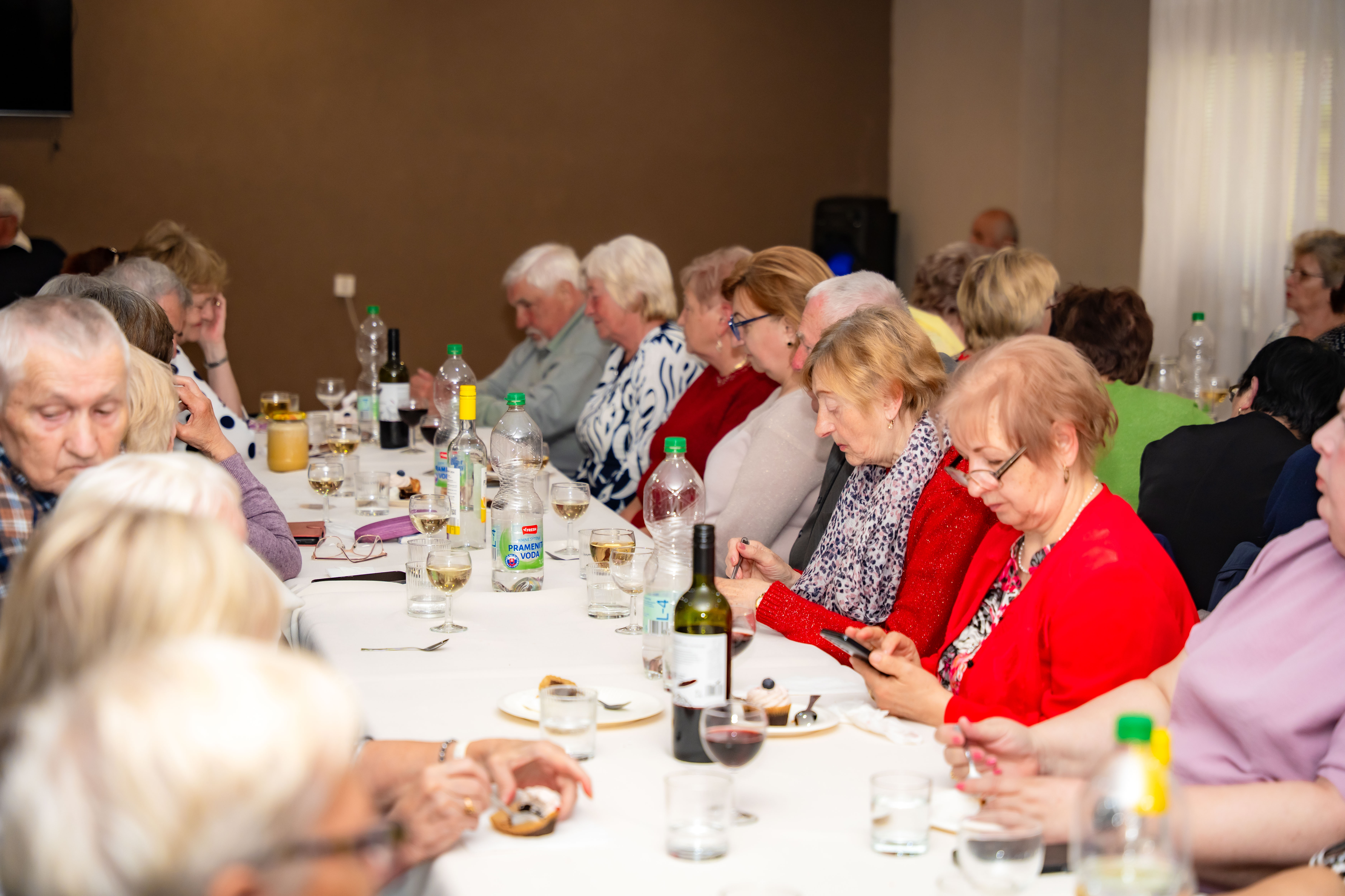 Navsteva klubu krestanskych seniorov v MC Kosice - Nad jazerom-1-9